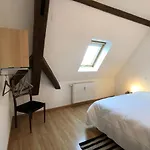 Le 6 - Le Chateau Du Haut-koenigsbourg * سليستا